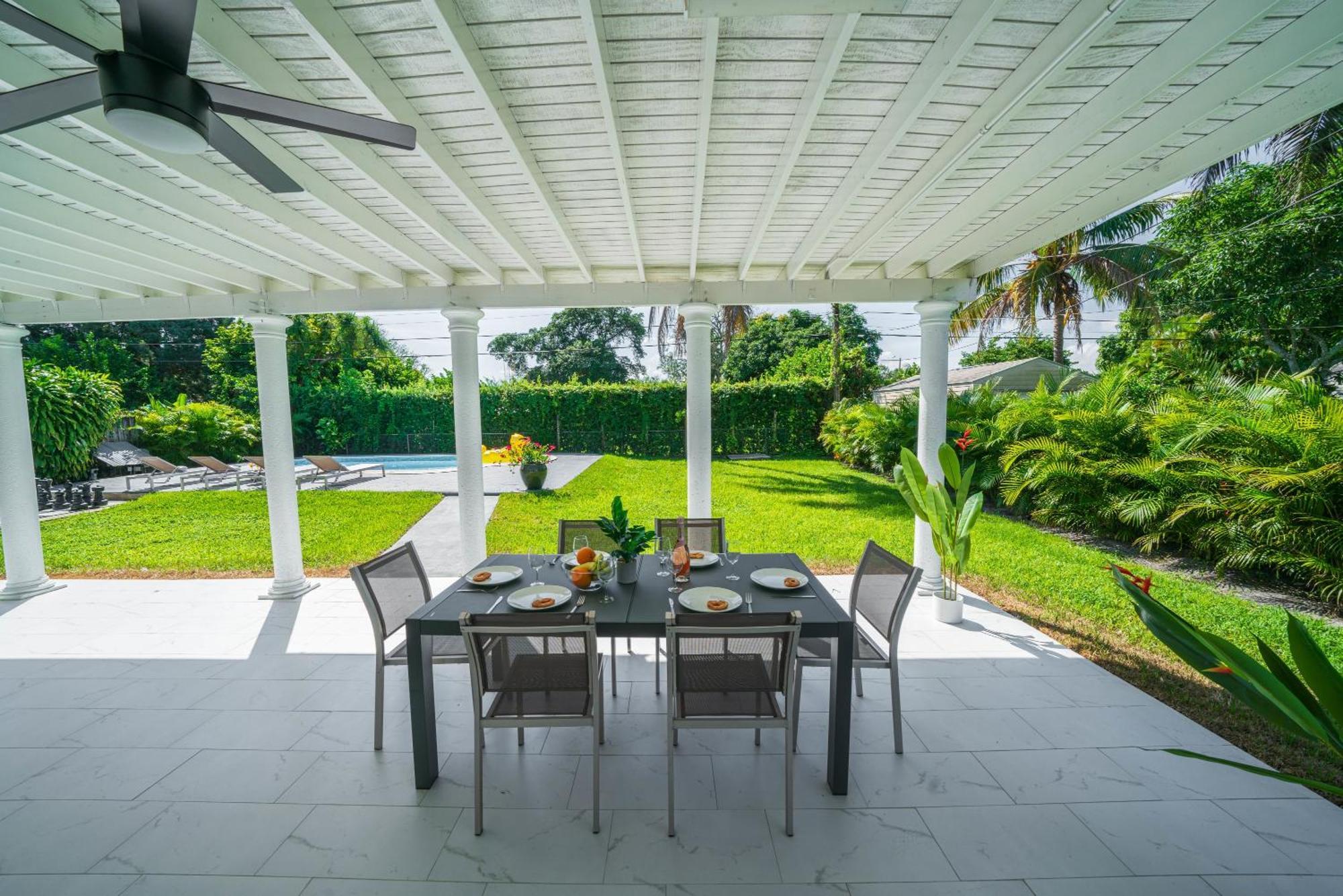 New Tropical Oasis Retreat In Miami Villa Exterior foto