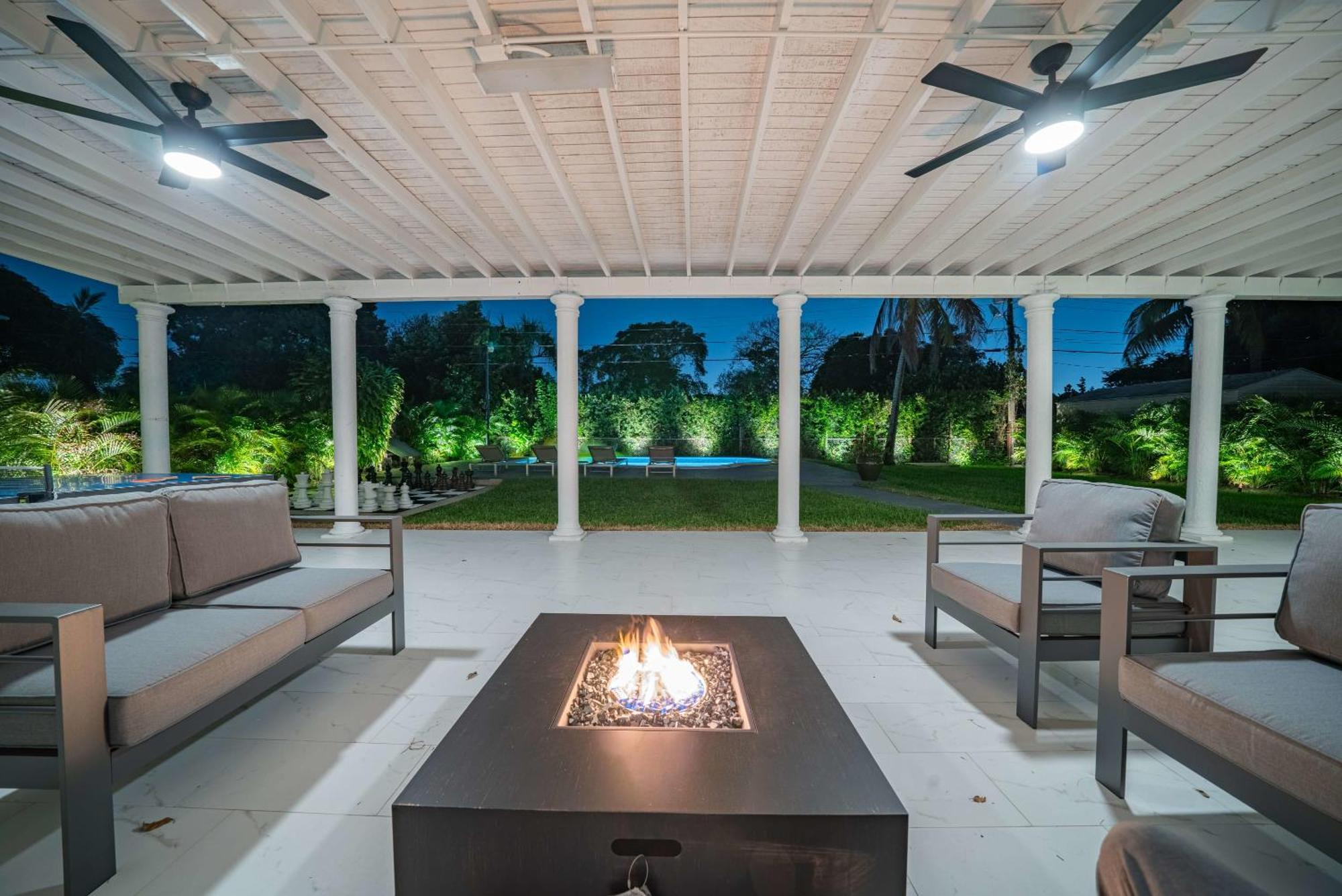 New Tropical Oasis Retreat In Miami Villa Exterior foto